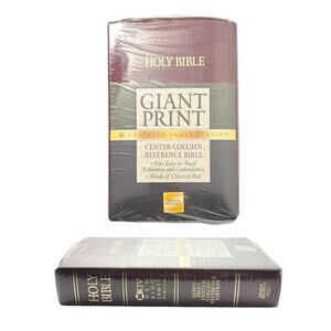 New Thomas Nelson Holy Bible NKJV Giant Print Burgundy Red Reference Gilt Edging